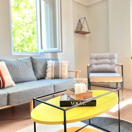 Wonder Homes- Cozy Flat, 2Br, Terrace, Cihangir, Frz3 Istanbul Eksteriør billede