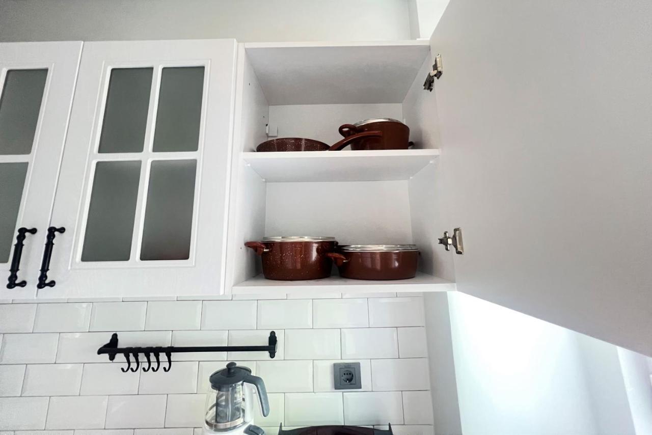 Wonder Homes- Cozy Flat, 2Br, Terrace, Cihangir, Frz3 Istanbul Eksteriør billede
