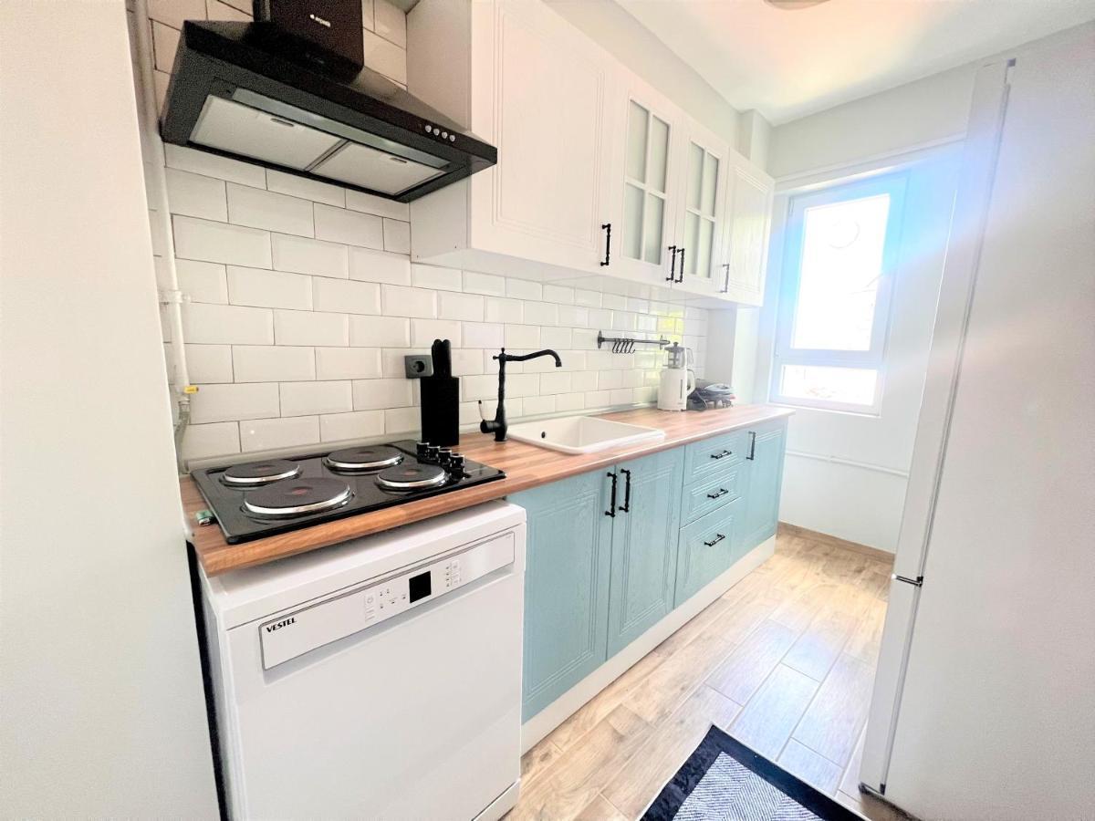 Wonder Homes- Cozy Flat, 2Br, Terrace, Cihangir, Frz3 Istanbul Eksteriør billede