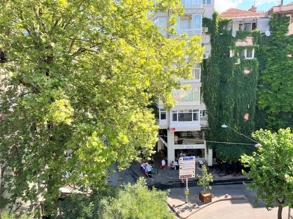 Wonder Homes- Cozy Flat, 2Br, Terrace, Cihangir, Frz3 Istanbul Eksteriør billede